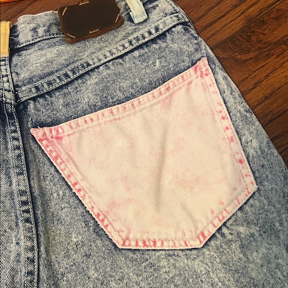 Vintage Freego Acid Wash Jeans. 9/10 but smaller. Light spots shown in pics - Picture 7 of 10
